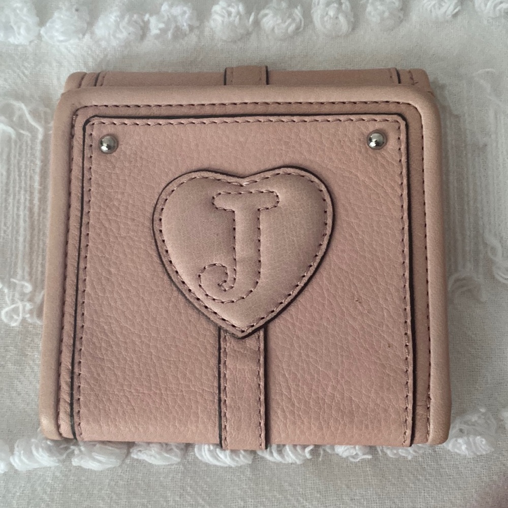 Juicy Couture pink wallet